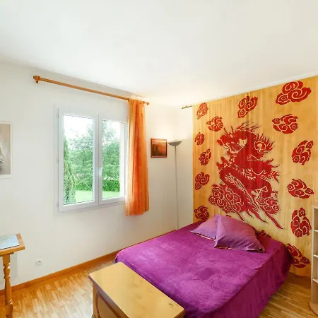 Semesterbostad Spacious Holiday In With Private Pool