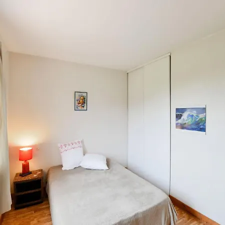 Semesterbostad Spacious Holiday In With Private Pool